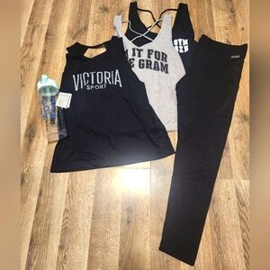 Victoria Sport Activewear Set with Water Bottle Size Large!